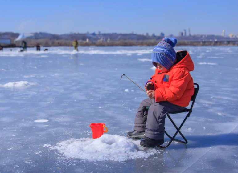 ice fishing gear