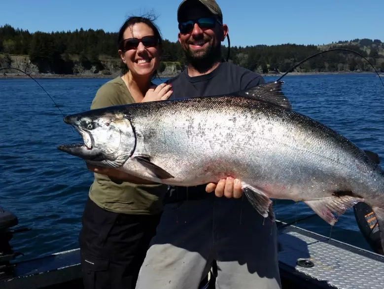 when is salmon fishing season when is salmon fishing season