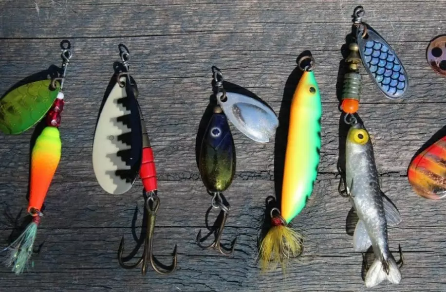 Artificial fishing bait types