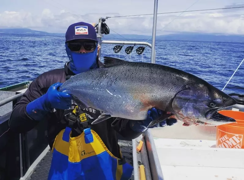 California salmon fishing rivers