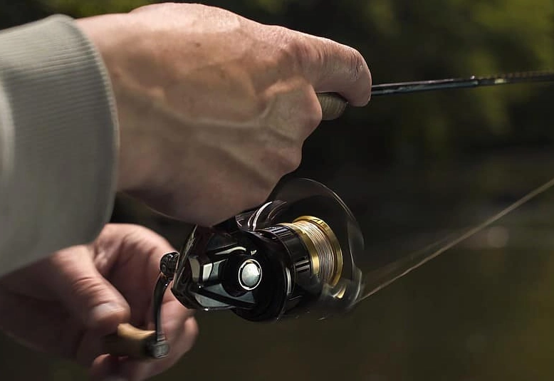 fly fishing vs spin fishing fly fishing vs spin fishing