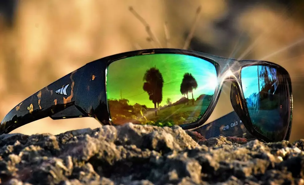 how to choose fishing sunglasses