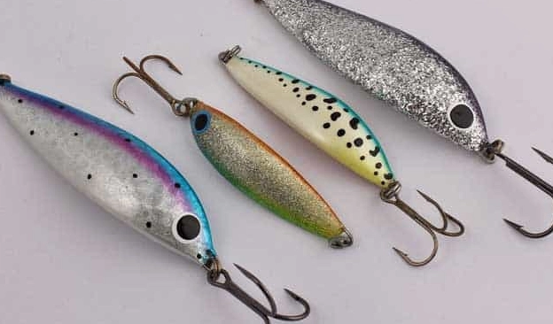 river fishing lure selection
