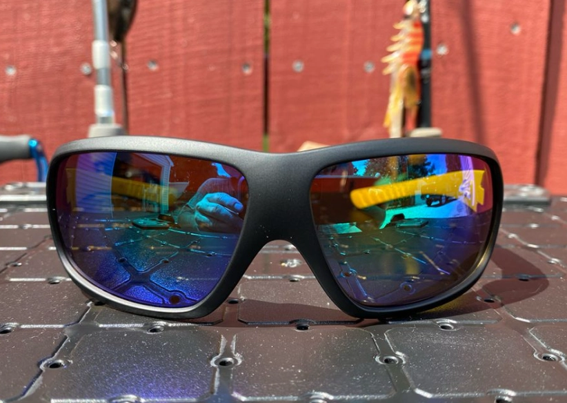 best fishing sunglasses for seeing through water