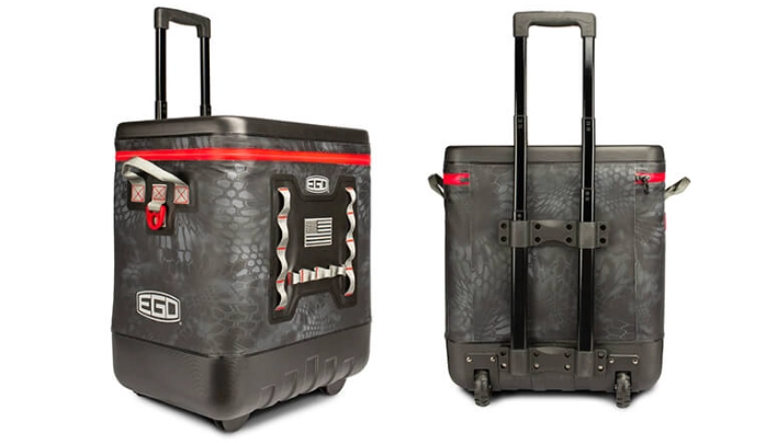 rolling fishing cooler