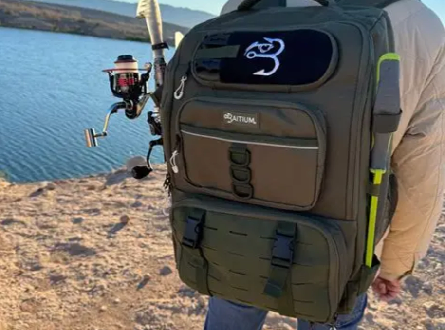 Best fishing backpack