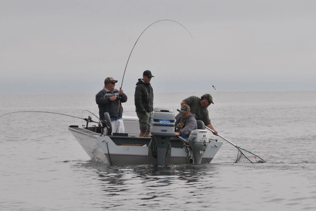 free fishing days California